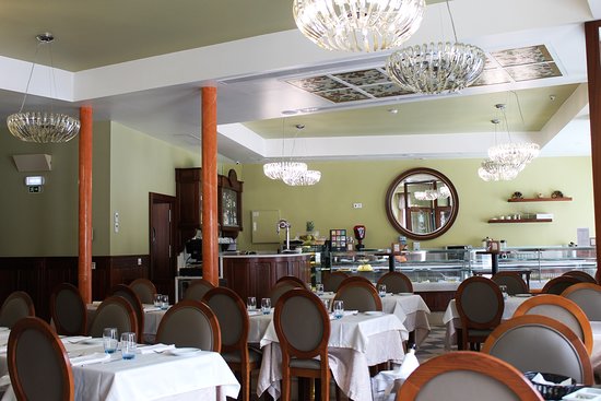 RESTAURANT VERSAILLES MARISCOS